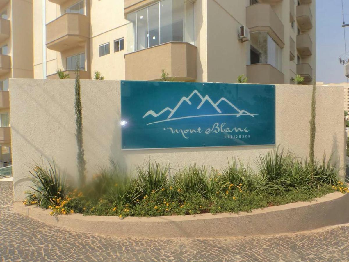 Appartamento Flat 208 Mont Blanc Caldas Novas Esterno foto